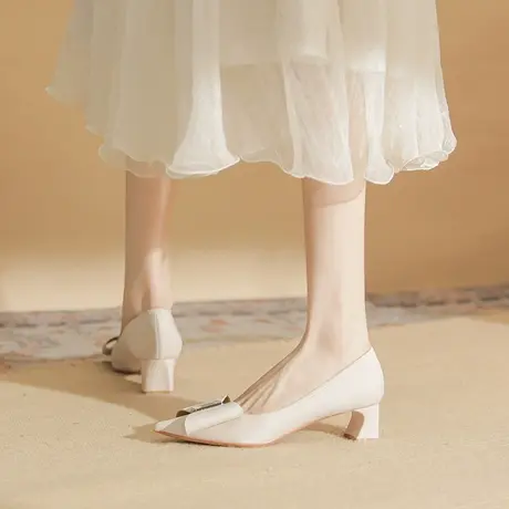 高跟鞋女2024年春秋新款职场粗跟单鞋法式通勤尖头气质女鞋妈妈鞋图片