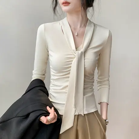 法式围巾V领抽褶设计感小众长袖T恤女秋季新款修身纯色别致打底衫商品大图