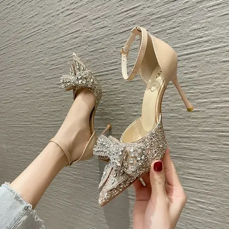 包头凉鞋2024夏季新款法式水钻蝴蝶结闪闪发光夹头中空细跟高跟鞋图片