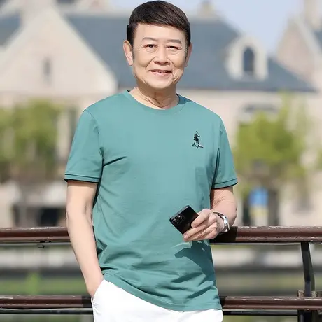 中年男士短袖t恤纯棉圆领夏季薄款爸爸装半袖体恤汗衫父亲节上衣图片