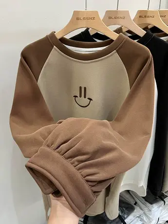 圆领加绒加厚打底衫女插肩卫衣秋冬2023新款设计感长袖上衣t恤女图片