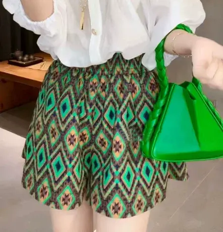 高腰a字休闲短裤女夏季松紧腰设计感小众宽松阔腿裤显瘦潮ins裤裙图片