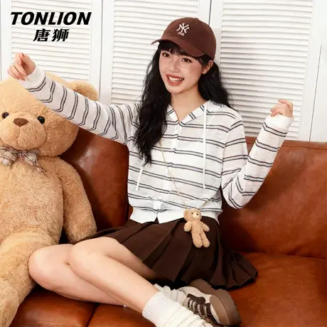 唐狮官方短款罩衫外套女2026新款春夏独特漂亮新款小衫连帽上衣VC图片