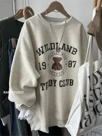 24春新款英文字母小熊印花减龄休闲洋气宽松百搭圆领卫衣女韩系图片