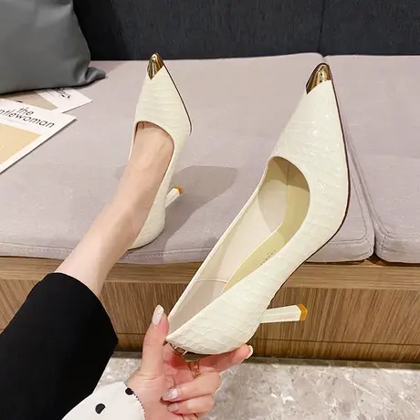 金属漆皮气质单鞋女细跟2024年春季新款性感仙女风尖头浅口高跟鞋图片