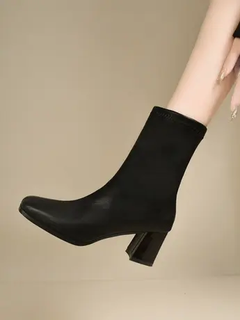 高跟马丁靴2023年新款女春秋单靴方头瘦瘦靴黑色靴子大码粗跟短靴图片