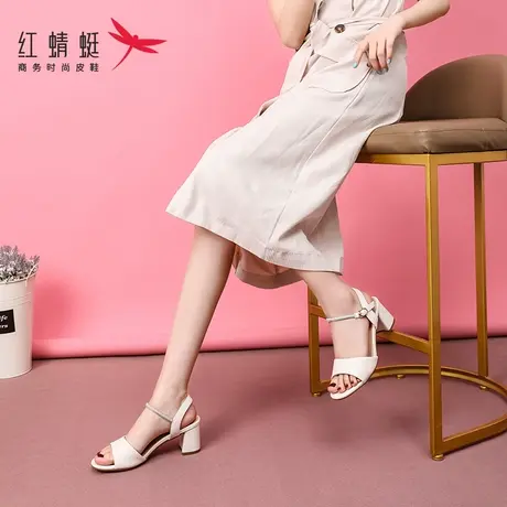 红蜻蜓凉鞋女一字扣带夏季时尚百搭粗跟中跟时装高跟女凉鞋夏天潮图片