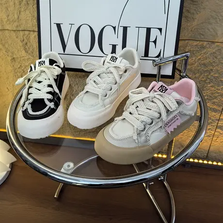 2023秋季新款小白鞋女学生流苏ins潮流时尚百搭厚底休闲帆布板鞋图片