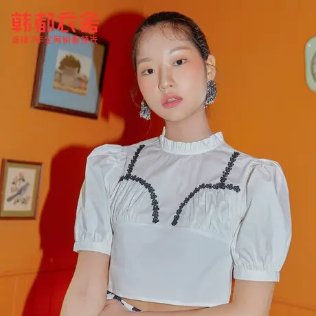 韩都衣舍泡泡袖白衬衫女夏新款款法式甜美小衫设计感短款上衣图片