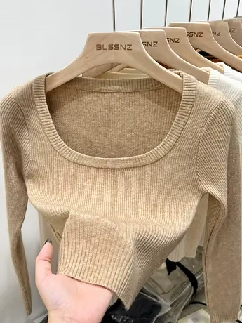 长袖针织衫女短款方领上衣2023早秋新款修身毛衣显瘦打底衫女内搭商品大图