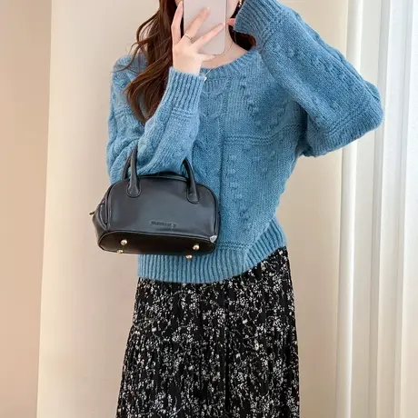 唐狮秋冬季毛衣女复古风肌理感绞花设计蓝色圆领套高级感针织衫TU图片