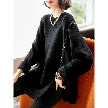 宝诗黎黑色圆领宽松钉珠慵懒毛衣2024春季新款落肩开叉针织衫女装商品大图