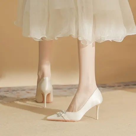 2024年春秋新款名媛浅口水钻尖头职业工作鞋软皮法式高跟鞋女细跟商品大图