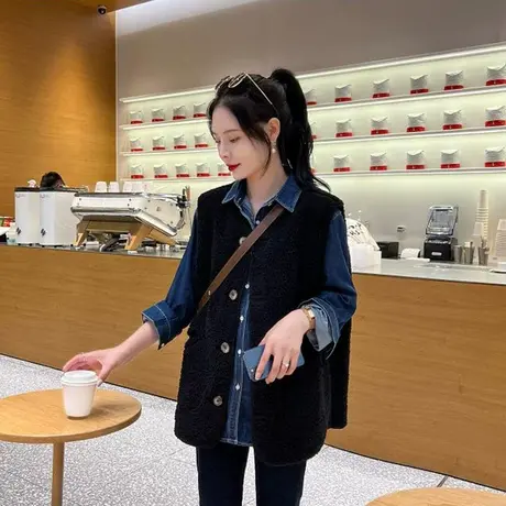 仿羊羔绒马甲女装秋季2023新款大码坎肩外穿宽松显瘦背心马夹外套商品大图