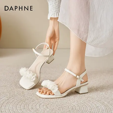 达芙妮粗跟凉鞋女2026新款春季一字带高跟法式绝美配裙子凉拖鞋图片