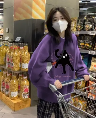 紫色圆领卫衣女春秋薄款小众设计感美式复古宽松港味chic无帽上衣图片