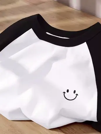 正肩插肩袖短袖T恤女夏2023新款设计感高腰显瘦撞色大码辣妹上衣图片