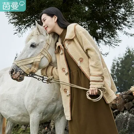 茵曼牛角扣毛绒外套上衣女冬装新款田园休闲翻领拼鹿皮绒宽松图片