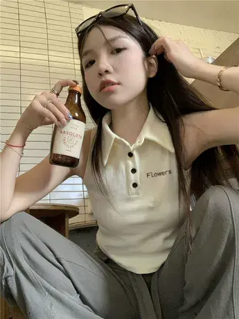 美式复古学院针织辣妹背心女2024春装新款外穿ins短款上衣少女感图片