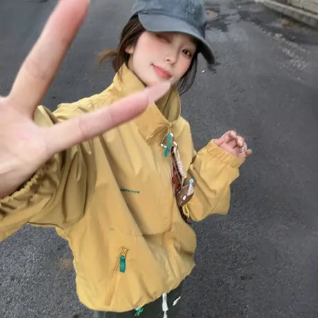 稻草人外套女春秋2025新款户外潮流美式穿搭棒球服运动夹克冲锋衣商品大图