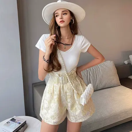 粉红大布娃娃气质显瘦短裤女百搭休息半裤印花设计2021年夏季新款商品大图