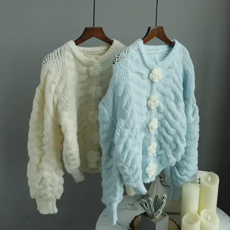 【直播】粉红大布娃娃甜美气质立体花朵圆领针织衫图片