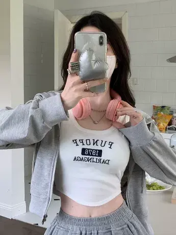 法式别致字母刺绣白色小吊带背心女内搭春季装辣妹美背无袖上衣商品大图