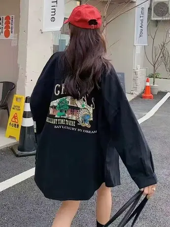 2023秋季新款长袖时尚印花衬衫女韩版宽松大码休闲百搭复古外套潮图片