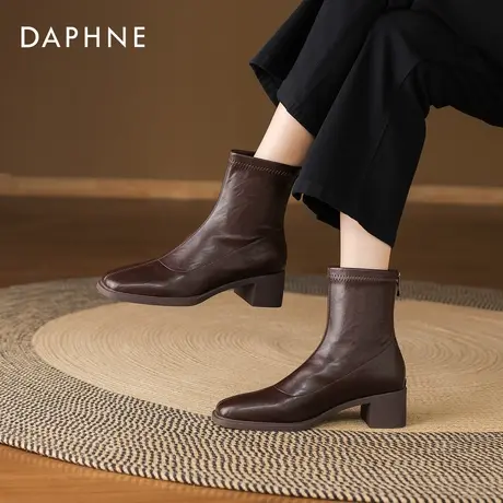 达芙妮棕色高跟短靴女2026新款秋冬马丁靴女款冬季加绒方头瘦瘦靴图片