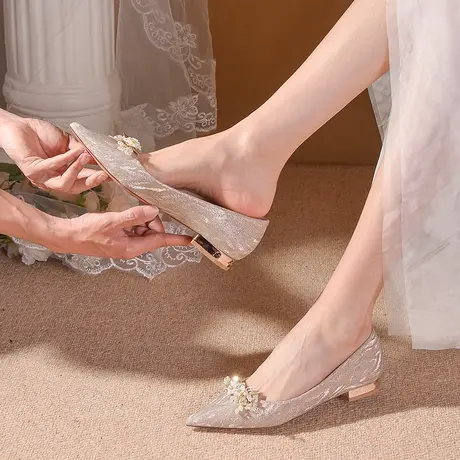 法式主婚鞋女平底秀禾婚纱两穿香槟色孕妇新娘鞋不累脚小众高级感商品大图