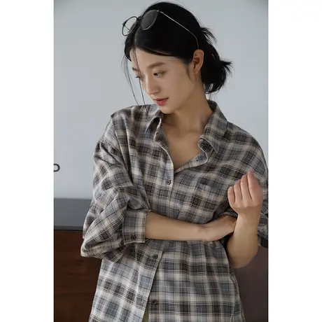 嘉茱莉2023秋季新款复古格子衬衫外套女POLO领宽松上衣小众衬衣商品大图