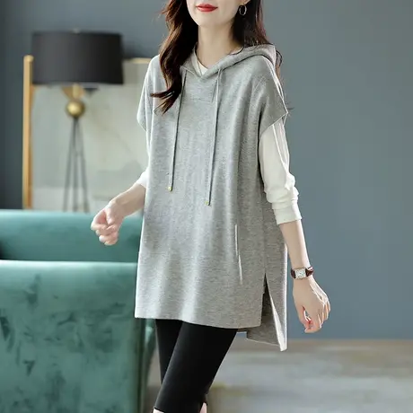 宝诗黎灰色连帽蝙蝠袖针织马甲2023早秋新款开叉上衣叠穿背心女款商品大图