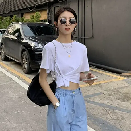 2023年早春夏季新款甜辣风别致上衣服设计感小众短款短袖t恤女装图片