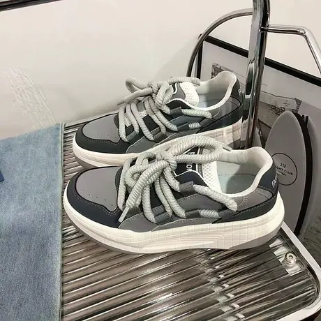 复古国潮脏辫设计感滑板休闲面包鞋2023新款超火小众厚底运动板鞋图片