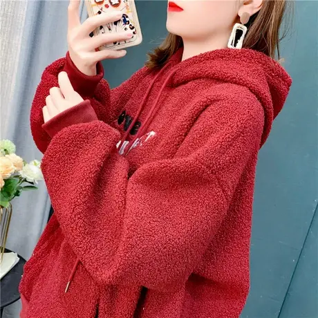 设计感字母大口袋羊羔毛连帽卫衣女中长款秋冬新款慵懒风加绒外套商品大图