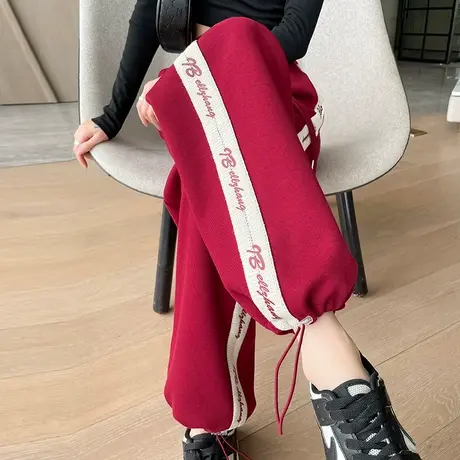 红色抽绳束脚运动裤女春秋2023高腰宽松字母条纹休闲直筒灯笼卫裤商品大图