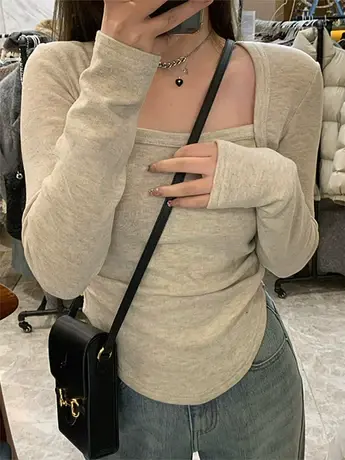 春秋冬季高级感方领长袖不规则显瘦小众上衣女2023新款内搭打底衫商品大图