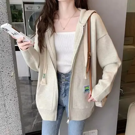 贴标连帽拉链针织开衫女宽松2023春装新款百搭洋气外套毛衣上衣女图片