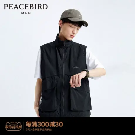 【商场同款】太平鸟男装胸口字母刺绣马夹字母印花背心B2BGD2107图片