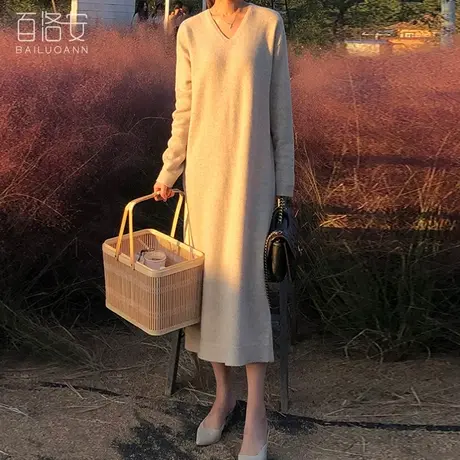 百洛安长款套头毛衣女秋装新款宽松显瘦针织衫V领过膝打底连衣裙图片