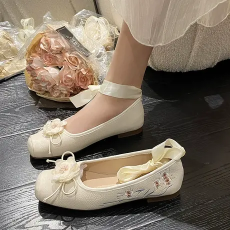 平底花朵单鞋女2024新款女鞋春季古风芭蕾舞鞋刺绣花鞋气质汉服鞋商品大图