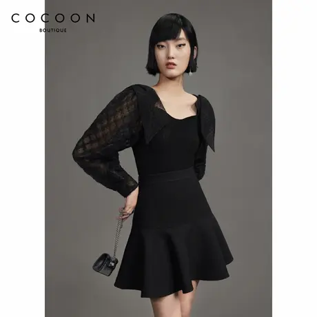 可可尼COCOON商场同款时尚蕾丝衫2024秋冬新款女镂空拼接黑色上衣商品大图
