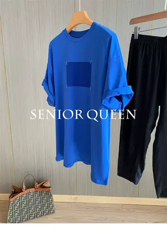 气质通勤棉质百搭上衣女2021夏季新款法式经典蓝圆领百搭短袖t恤图片