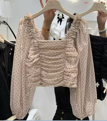 【直播】网纱抽褶镶钻大方领衬衫商品大图