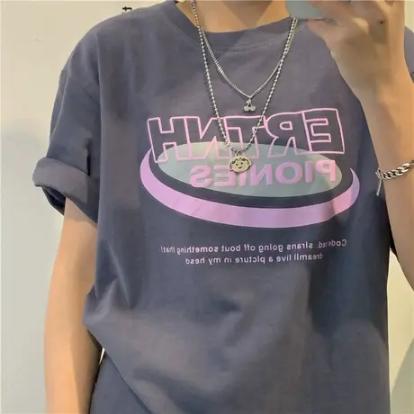 红续~2023新款夏装字母圆领基础休闲立体字母宽松短袖t恤女ins潮图片