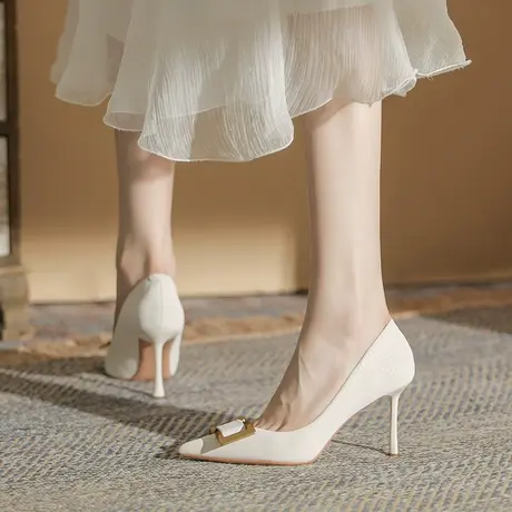 法式高跟鞋女细跟2023春季新款方扣气质职业通勤百搭尖头浅口单鞋图片