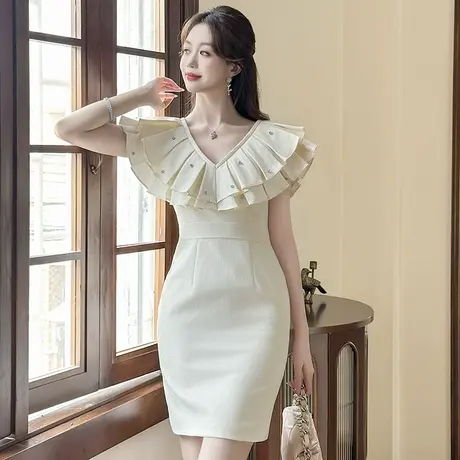 生日party一字肩小礼服高端轻奢小众荷叶边减龄显瘦包臀连衣裙女图片