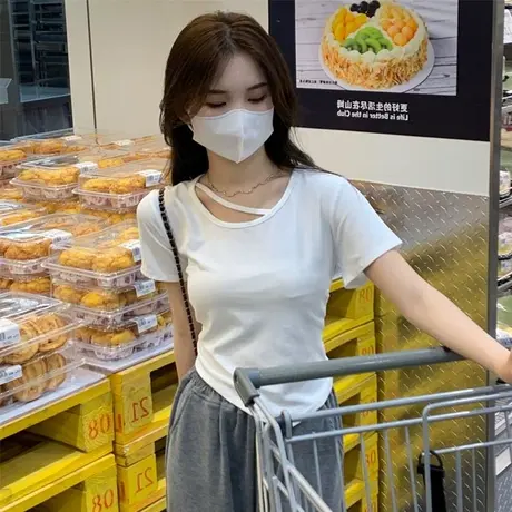 正肩设计感小众独特别致甜辣上衣女2023夏季新款纯欲短袖t恤短款商品大图