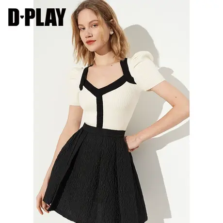 DPLAY夏新款法式复古黑白撞色方形美背领短袖针织衫商品大图