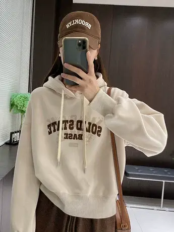 长袖连帽抽绳卫衣女秋冬加绒加厚时尚减龄字母印花设计感小众上衣图片